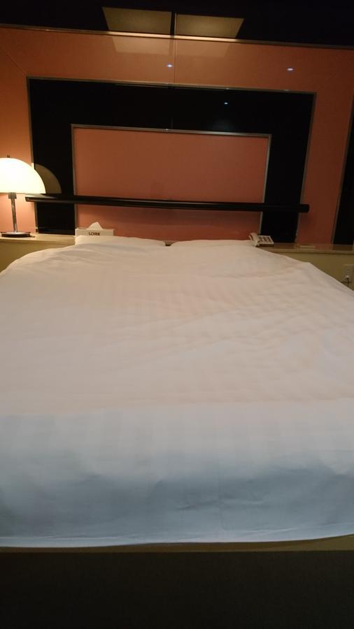 أوساكا Hotel Loire (Adults Only) المظهر الخارجي الصورة